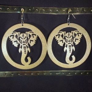 Circle Wooden Elephant Head Earrings